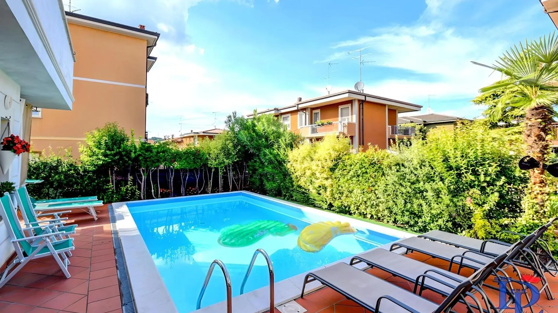 Apartment Desenzanoloft Official Partner Marriott Homes & Villas - Garden & Pool Desenzano del Garda Italy